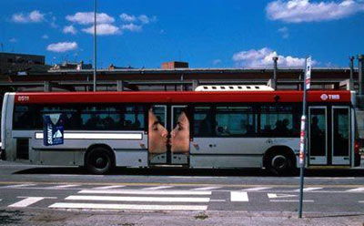 Foto Lucu dan Aneh bikin ngakak Foto-Foto Lucu, Kocak dan Konyol Kejadian di Bus Kota Bus Iklan yang Lucu dan Menarik Inilah Foto Bus Sekolah Paling Unik dan Lucu di dunia Foto Lucu Naik Bus Dengan Perilaku Aneh